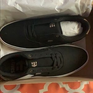 Blitz black etnies